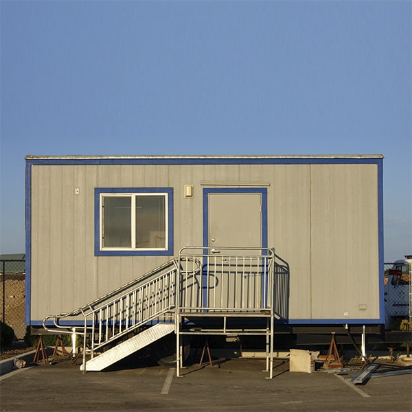 amenities included in mobile office trailer rentals can range from basic to fully equipped with heating, cooling, and electrical systems